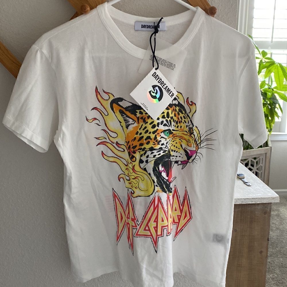 Daydreamer Def Leppard TNT Pyromania ‘83 Ringer Tee - Picture 4 of 10